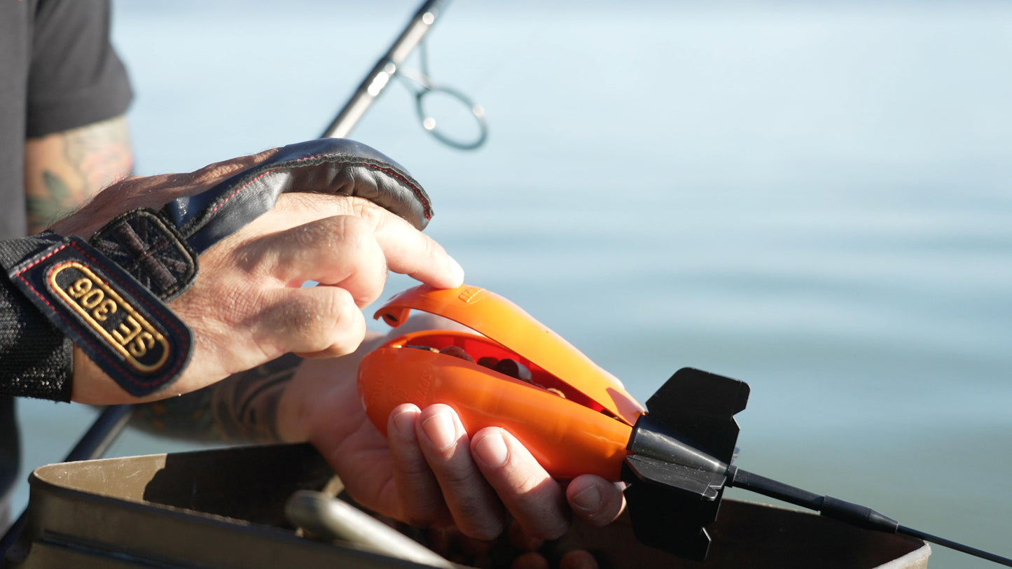 Spyder Spod – UK Exclusive Carp Fishing Accessory